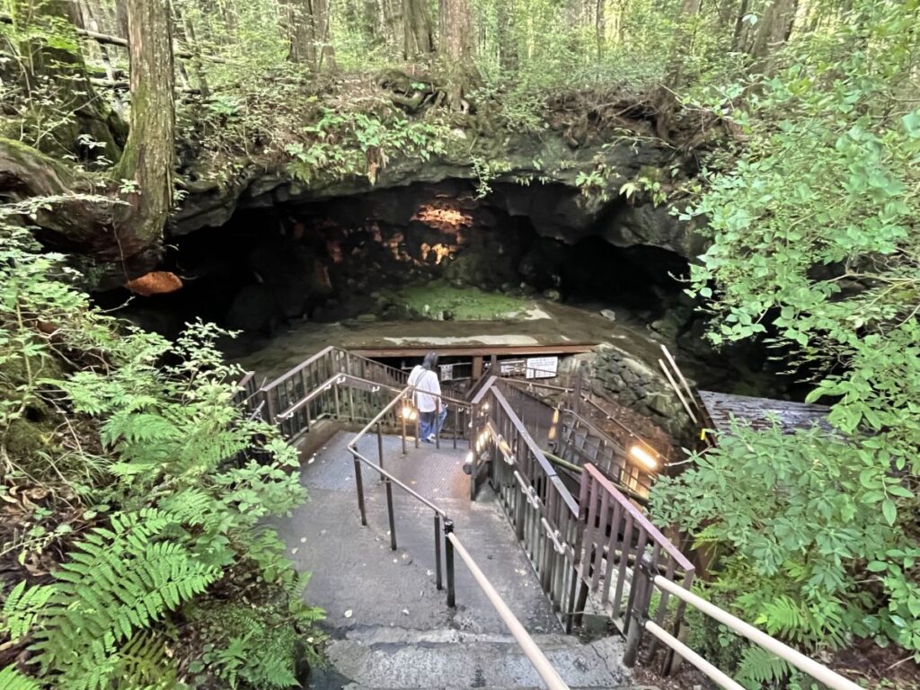 Narusawa Ice Caves