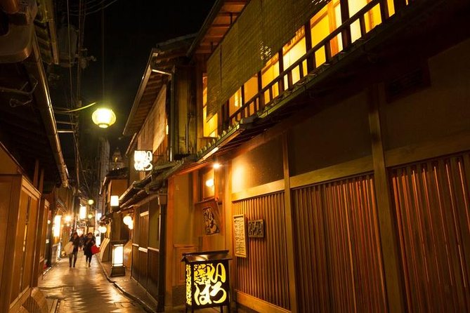 Kyoto Night Foodie Tour - Discovering the Rich Flavors of Kyotos Sake