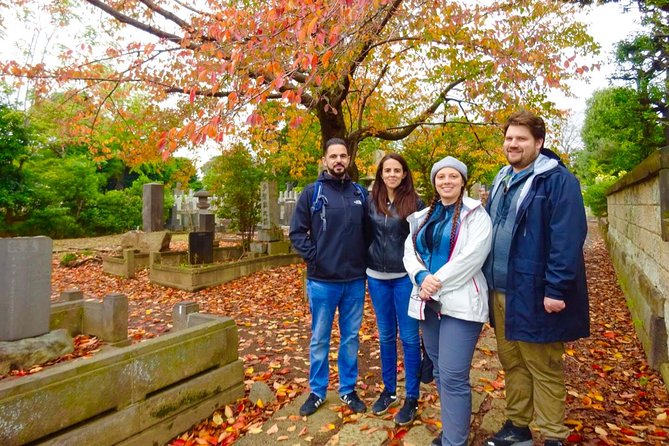 Experience Old and Nostalgic Tokyo: Yanaka Walking Tour - Guided Tour Insights